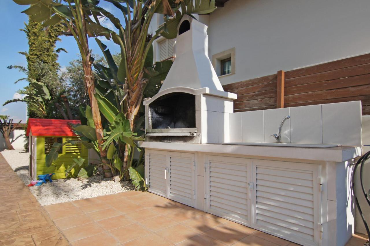 Villa Regina Agia Napa Buitenkant foto