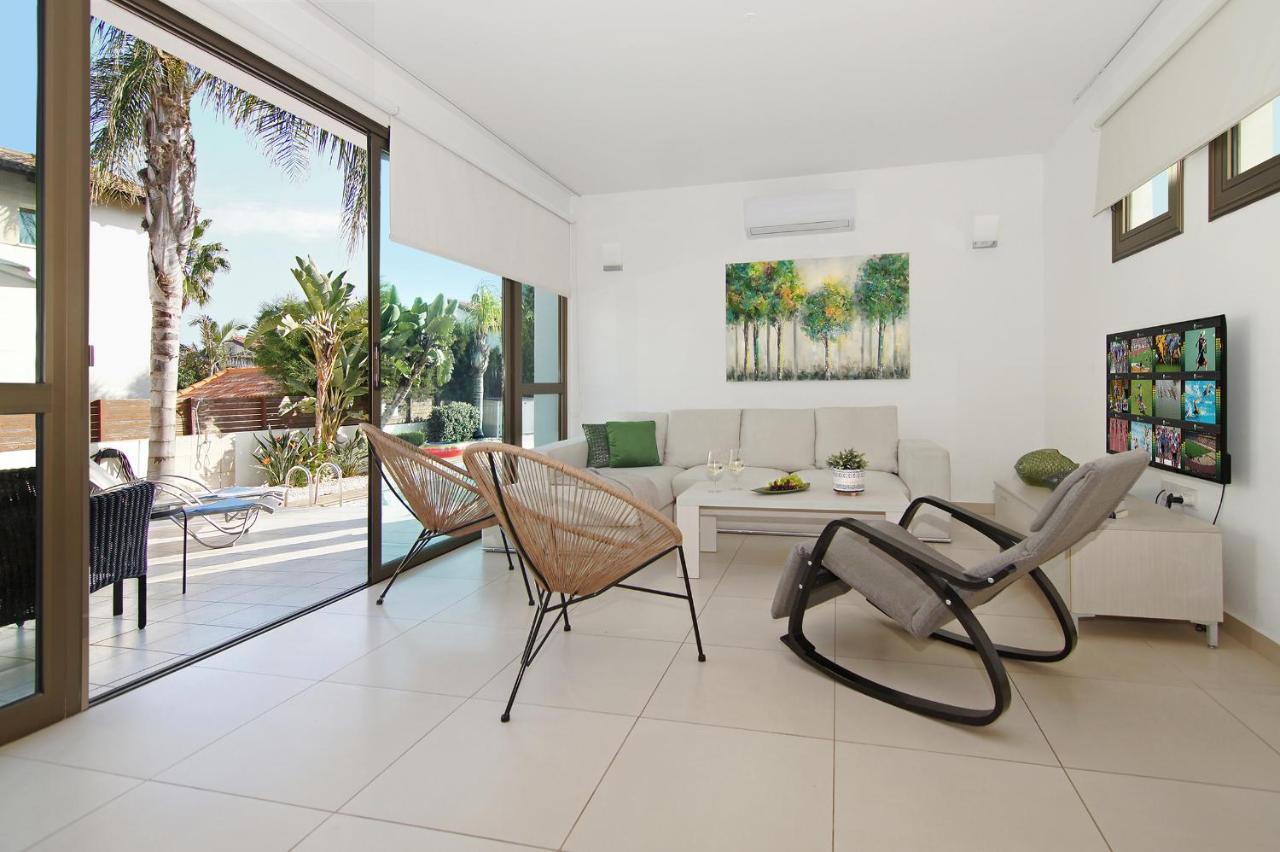 Villa Regina Agia Napa Buitenkant foto