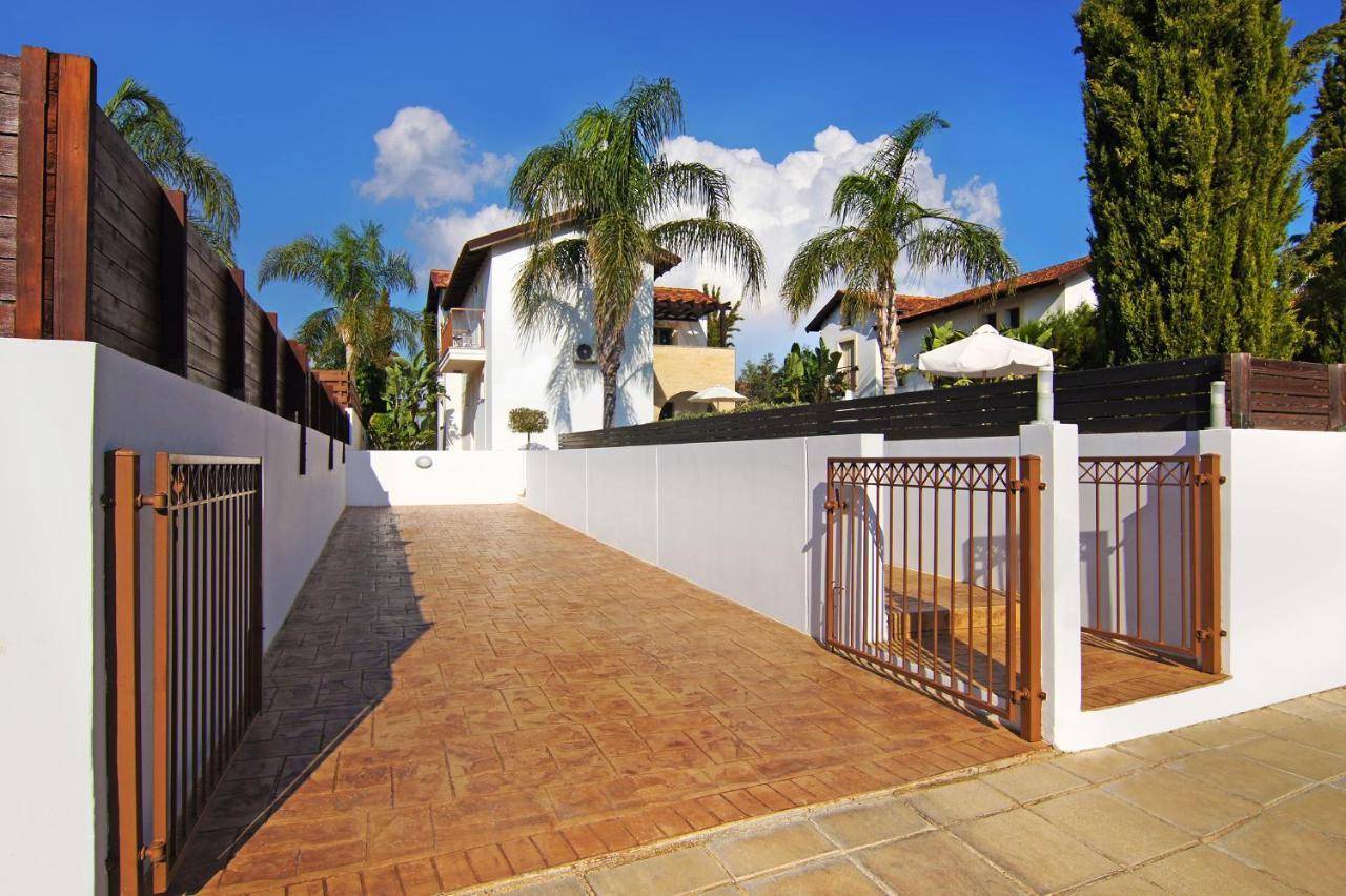 Villa Regina Agia Napa Buitenkant foto